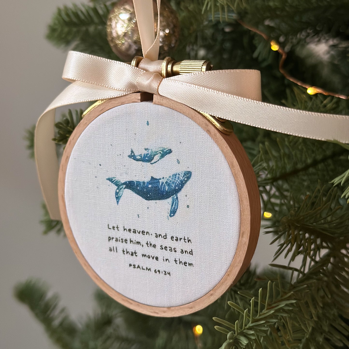 Tiny Verses™ Ornament - Heaven and Earth Praise Him